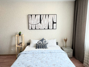 Montazhnikov 1 Flat
