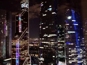 Апартаменты Sky City Moscow LUX Студия с большим окном с видом на все башни и город!