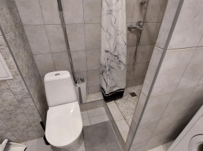 Апартаменты СВ Жираф 2