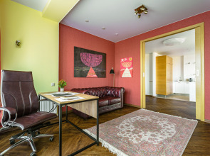 Квартира Lalapart Vintage House с отдельным рабочим кабинетом в небоскребе