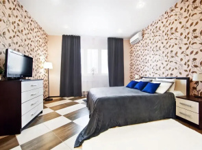 V Tsentre Krasnodara 4 Apartments