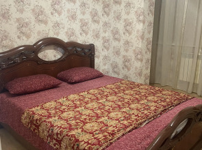 Апартаменты с Двумя Спальнями в Центре