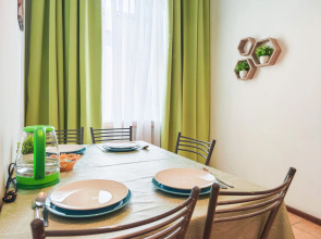 Апартаменты Невский 18 Николь и Мишель