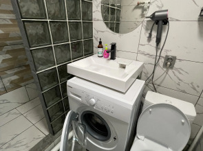 Квартира Двухкомнатная на площади Революции