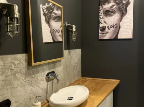 Квартира Дизайнерский аппартамент в центре города