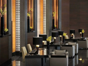 Отель JW Marriott Hotel Marina 