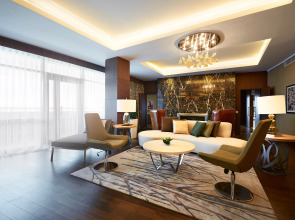 Отель Ренессанс Минск Конгресс и СПА Центр