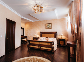 Polet hotel