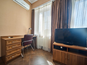 Двухуровневые апартаменты у моря на Античном