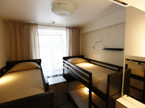 Хостел у Вокзала Бренсон