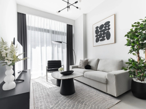 Luxury 2-Bedroom at Al Jaddaf Waterfront Apartments