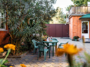 Мебелированные комнаты Азалия Центральный