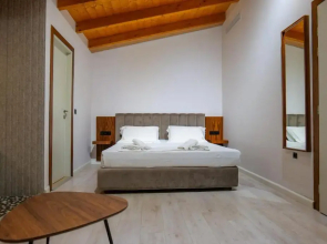Semajo Hotel