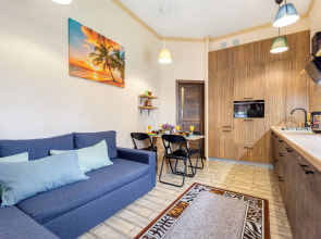 Апартаменты "Наутилус" с балконом в ЖК Черноморский 2