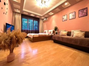 Dvukhkomnatnaya Na Bulvare Engelsa Flat