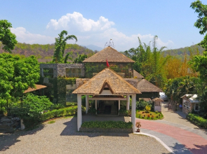 Wood Castle Spa & Resort Hotel