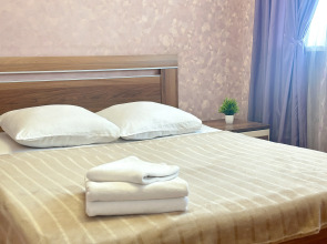 Квартира Двухкомнатная Пионерская 100