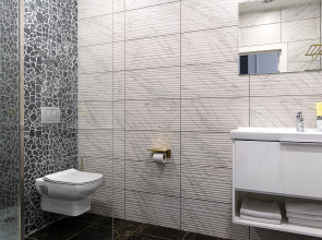 Меблированные комнаты The V Central by VVO Apartments