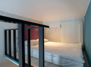 Апартаменты Антре на Конюшенной для 4 гостей