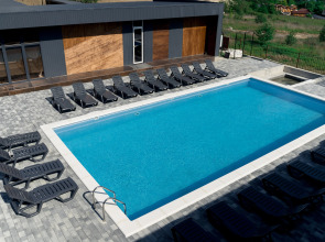 Отель Manresa Family Resort