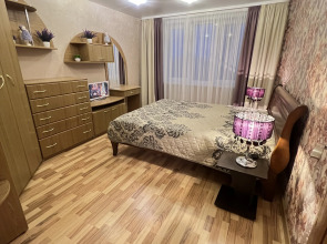 Квартира Большая 4-х комнатная квартира недалеко от центра