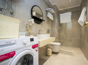 Апарт-отель Channel Suites