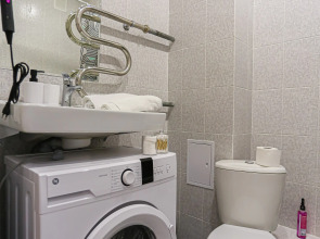 Апартаменты У Нaс Лучше Чeм Дoма Родионова 202/1 Кв4