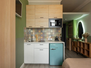 Апартаменты KeyGo #1010 Студия рядом с метро Окружная