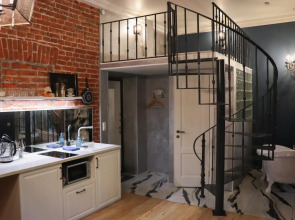 Апартаменты Винтаж с Собственным Двориком