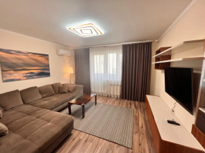 2-Kh Komnatnye. Ul. Baturina. D. 19 Apartment