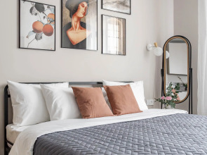 Апартаменты Бежевые в центре с кондиционером