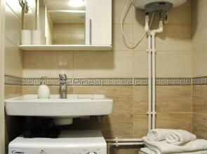 Апартаменты на Сенной площади с видом на канал Грибоедова