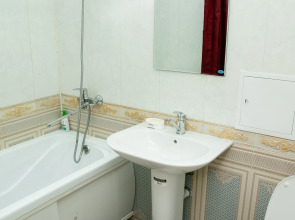 Апартаменты КвартОтель на М.Горького 85Б 14