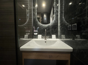 Апартаменты Platinum Aparts (Аллея Парк)