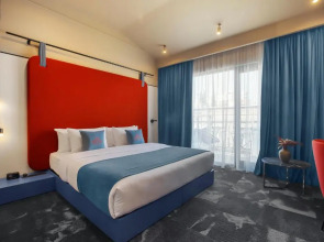 Heritage Hotel and Suites (by Travel Agency)