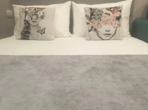 Yevro-Dvukhkomnatnaya Zhk Yoga V Samom Tsentre Goroda Flat