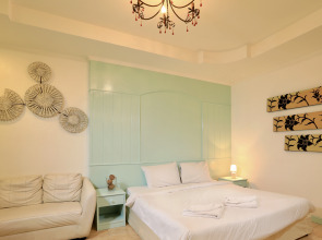 Gorgeous Boutique Room