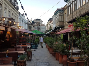 Апартаменты Apartment in the heart of old Tbilisi