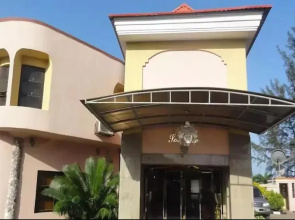 Solitude Victoria Island Hotel
