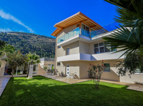 Luxury Mimani 2 Apartments