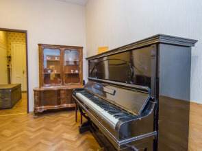 Апартаменты St. Isaak's 4 bedroom & 3 bathroom