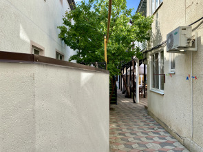 Гостевой дом Green Wall