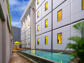 Quest Vibe Dewi Sri Bali Hotel