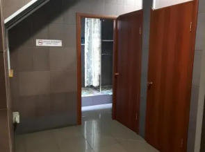 Хостел House New