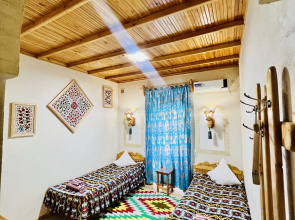 Zukhro Boutique Hotel