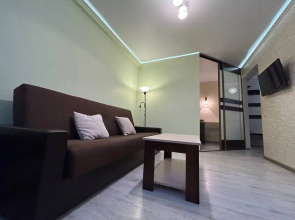 Apartamenty Kvartira okolo Komarovskogo rynka