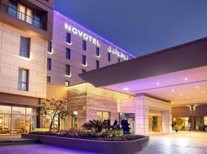 Novotel Muscat Airport Hotel