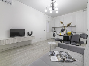 4flats MONOCHROME Квартира у набережной Невы в ЖК бизнес-класса