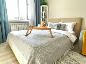 Апартаменты Студия День Ночь с Видом На Горы