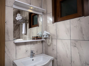 Отель Zeyn Otel Istanbul